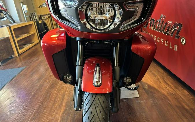 2024 Indian Motorcycle® Pursuit® Limited® with PowerBand Audio Package Sunset Red Metallic