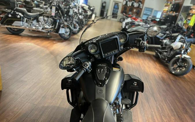 2025 Indian Roadmaster Dark Horse W/Powerband Audio Black Sm