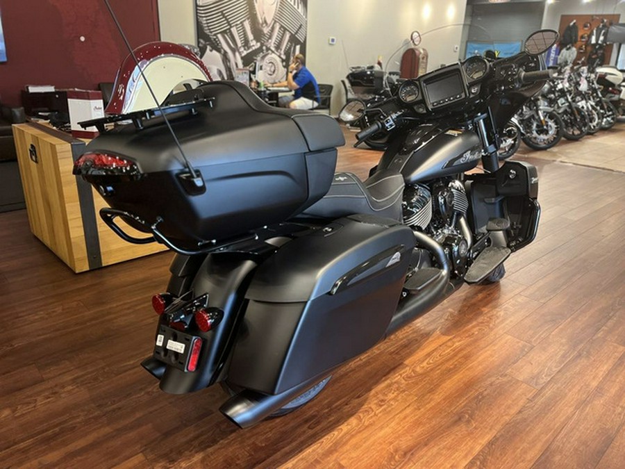 2025 Indian Roadmaster Dark Horse w/Powerband Audio Black Smoke