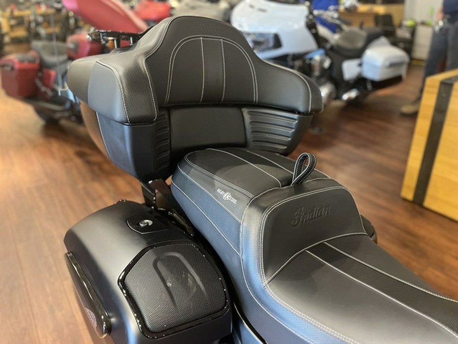 2025 Indian Roadmaster Dark Horse w/Powerband Audio Black Smoke
