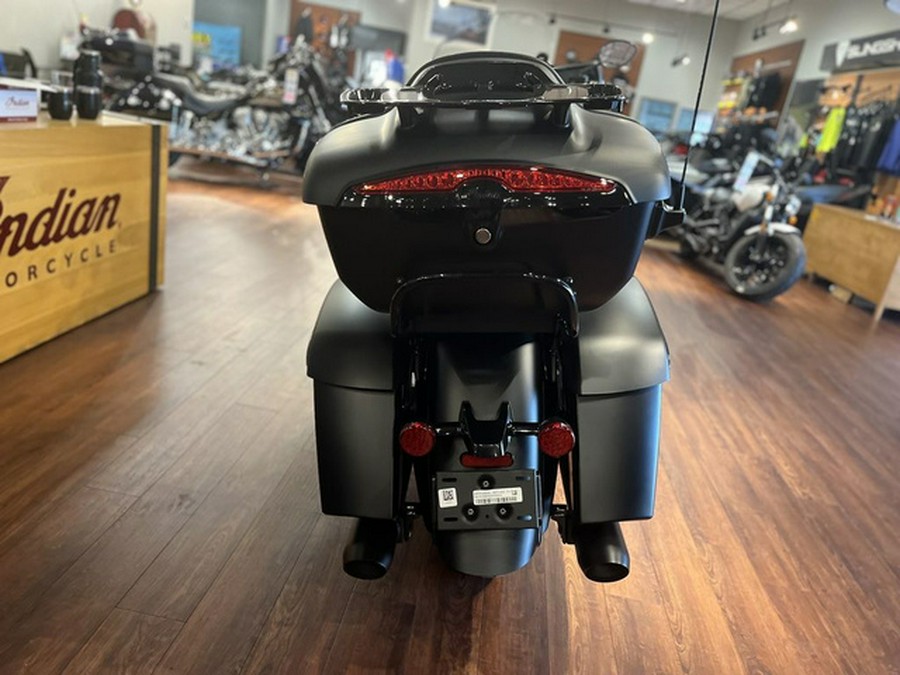 2025 Indian Roadmaster Dark Horse w/Powerband Audio Black Smoke