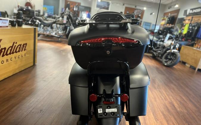 2025 Indian Roadmaster Dark Horse W/Powerband Audio Black Sm