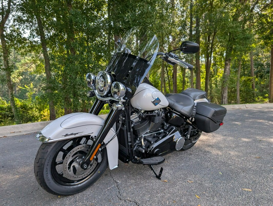 FLHC 2025 Heritage Classic