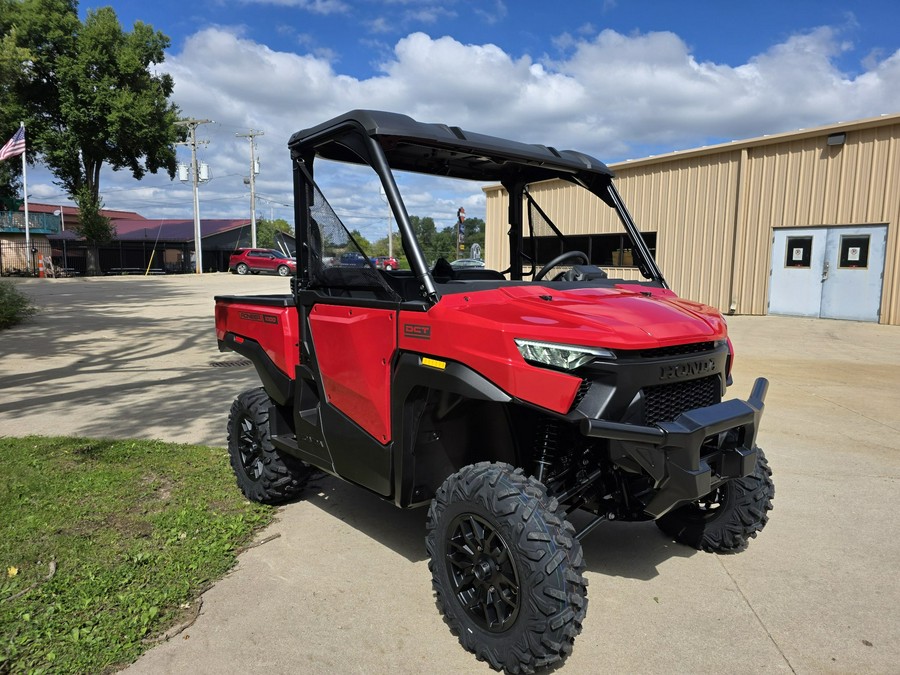 2026 Honda Pioneer 1000 Deluxe
