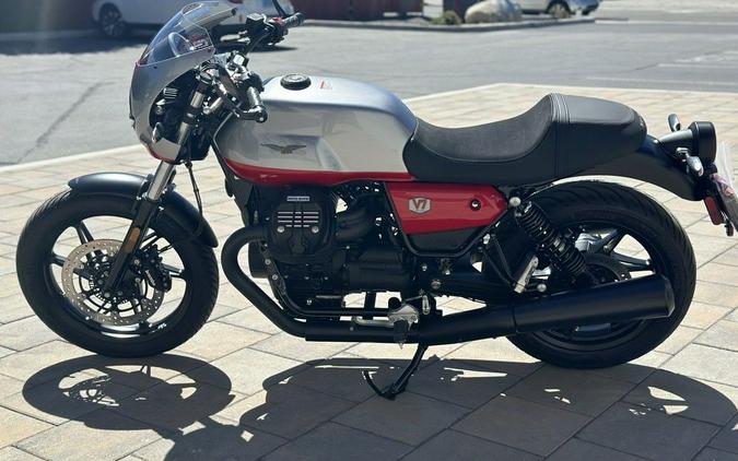 2024 Moto Guzzi V7 Stone Corsa