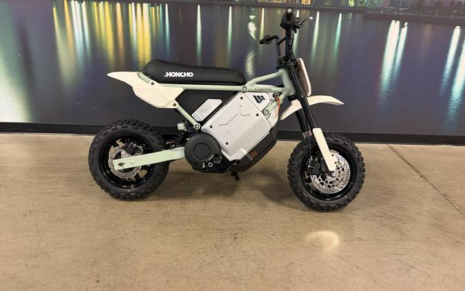 2027 LW S4HT