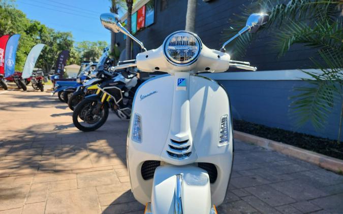 2024 Vespa GTS Super 300