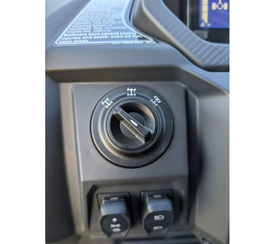 2025 CFMOTO UForce 800 XL