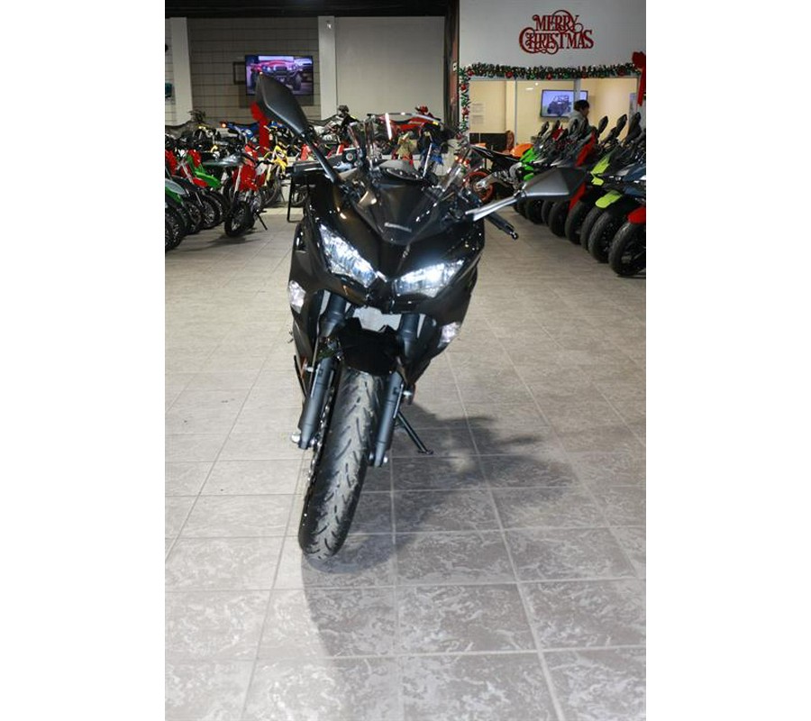 2023 Kawasaki Ninja 400 ABS