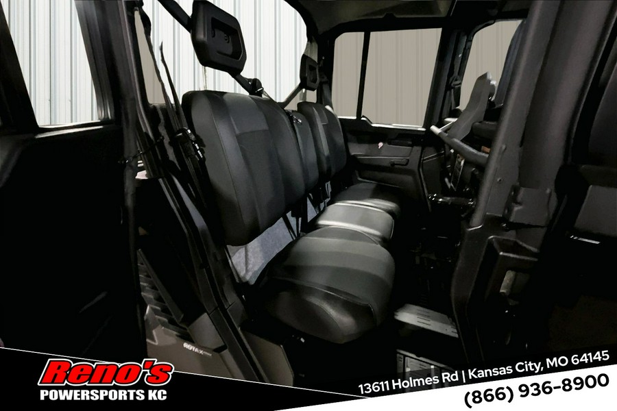 2026 Can-Am DEFENDER MAX XT CAB