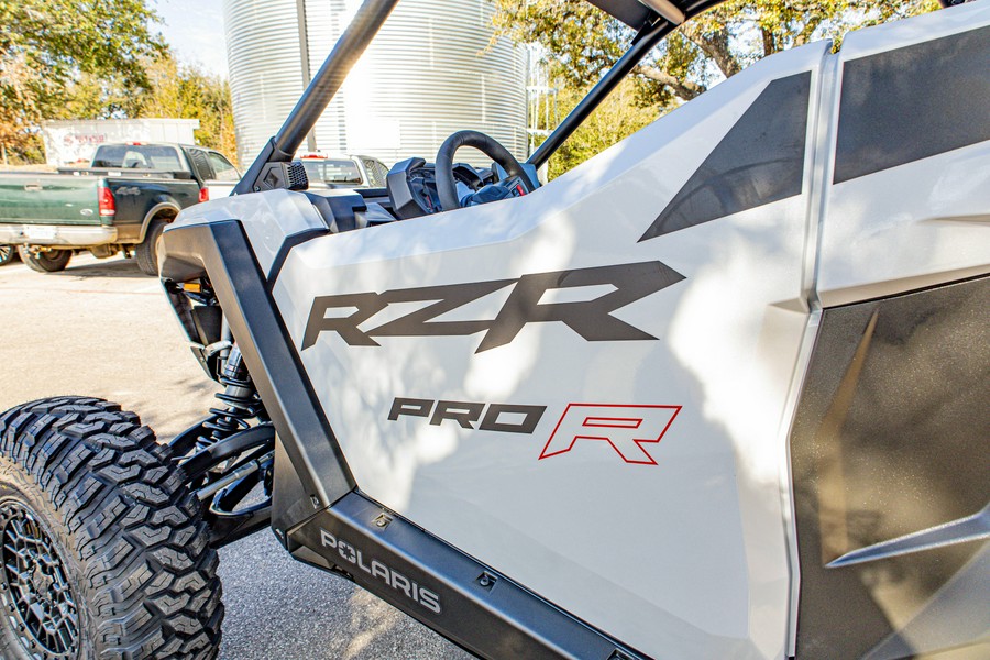 2026 POLARIS RZR PRO R ULTIMATE