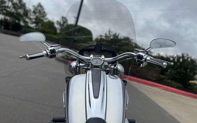 2014 Harley-Davidson® FLSTNSE CVO™ Softail® Deluxe W GOLD/COBALT 955338