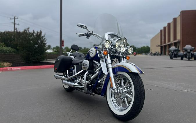 2014 Harley-Davidson® FLSTNSE CVO™ Softail® Deluxe W GOLD/COBALT 955338