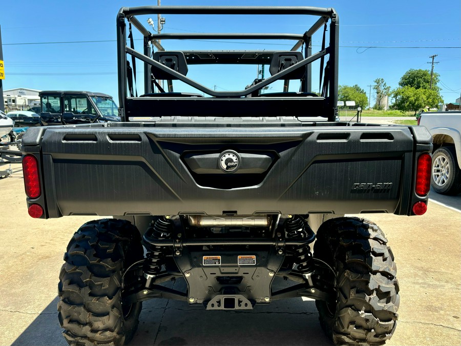 2024 Can-Am™ Defender MAX HD9