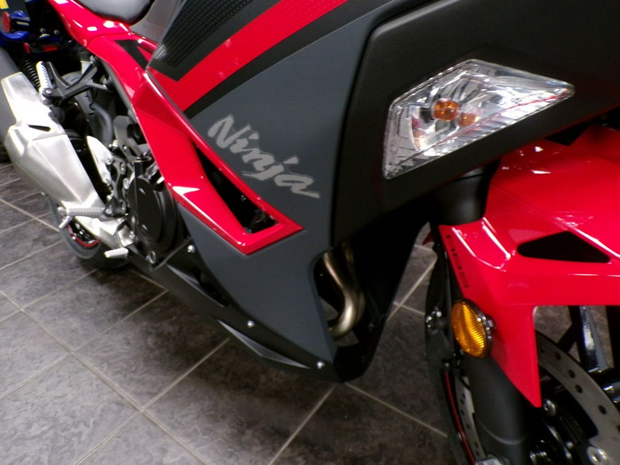 2024 Kawasaki Ninja® 500 SE ABS