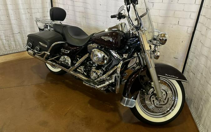 2005 Harley-Davidson Road King Classic FLHRCI Black Cherry Pearl