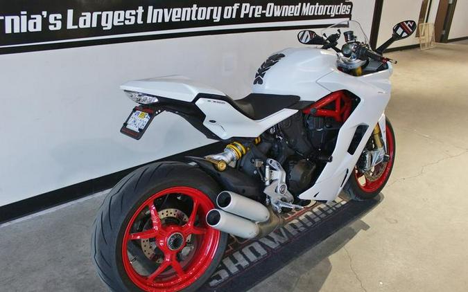 2017 Ducati SuperSport S Star White Silk