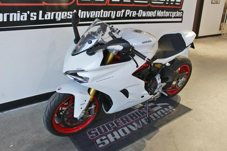 2017 Ducati SuperSport S Star White Silk