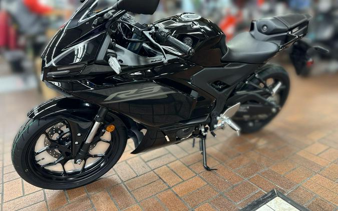2026 Yamaha YZF-R3 ABS
