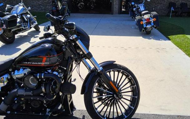 2024 Harley-Davidson® Breakout Fxbr
