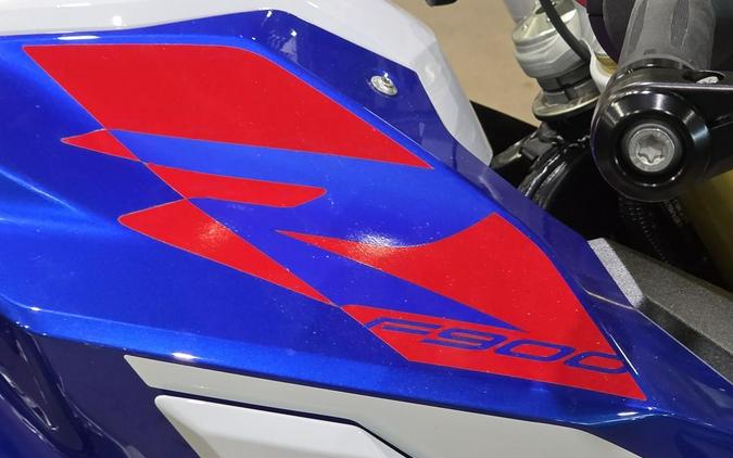2026 BMW F 900 R