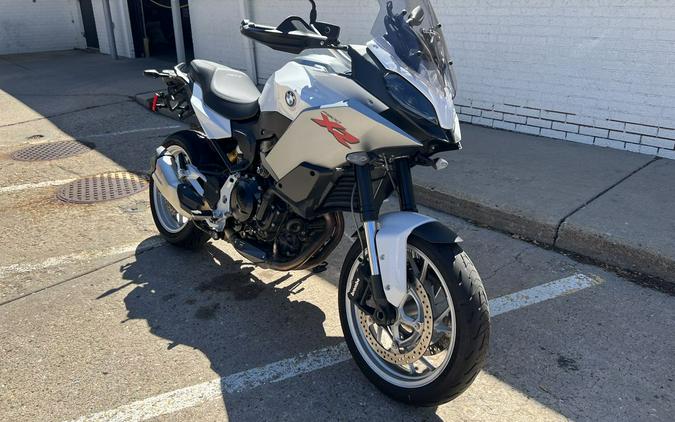 2021 BMW F 900 XR Light White