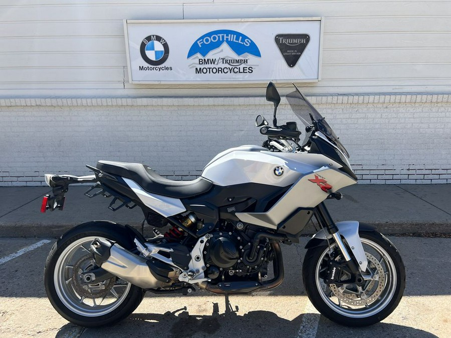 2021 BMW F 900 XR Light White