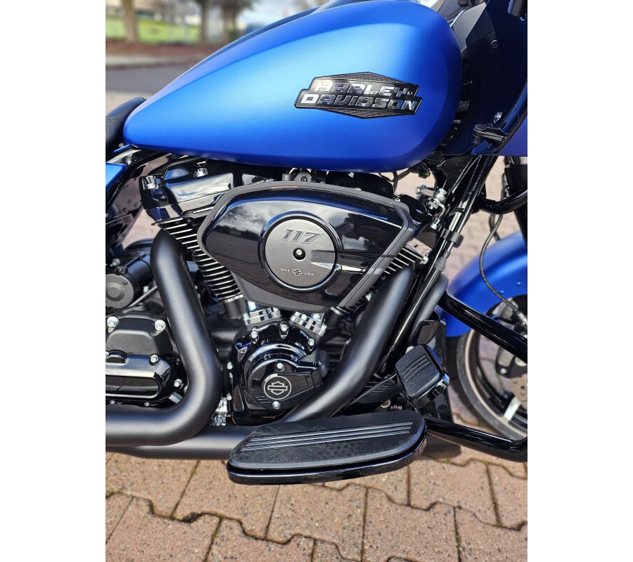 FLTRX 2026 Road Glide®