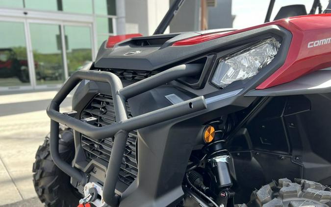 2026 Can-Am Commander MAX XT 700