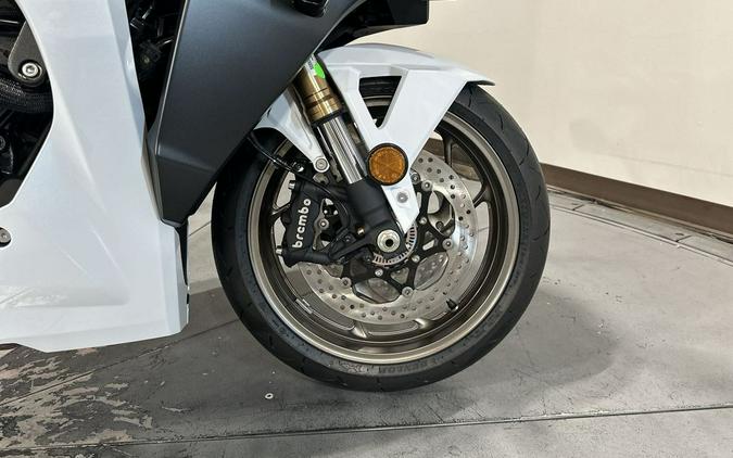 2026 Suzuki GSX-S 1000GT+