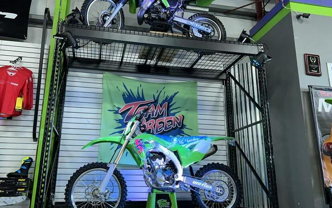 FIRST LOOK! 2024 KAWASAKI KX250, KX112, KX85 & KX65 MODELS