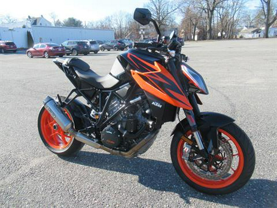 2019 KTM 1290 Super Duke R