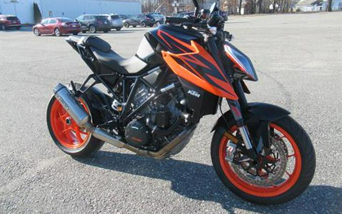 2019 KTM 1290 Super Duke R