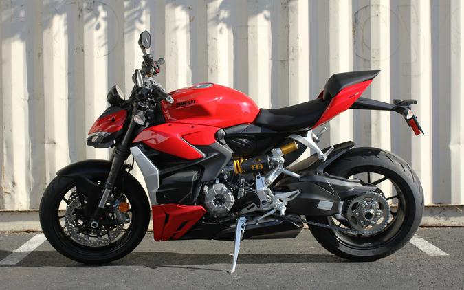 2024 Ducati Streetfighter V2