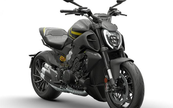 2026 Ducati Diavel V4