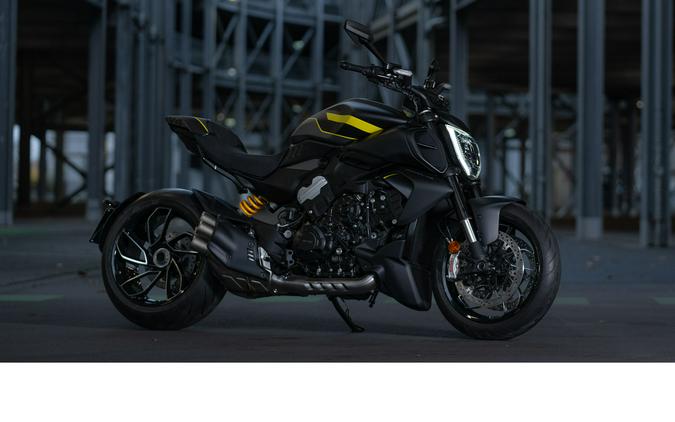 2026 Ducati Diavel V4