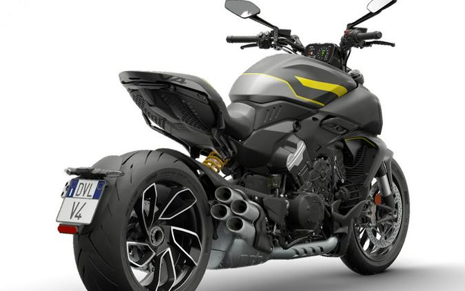 2026 Ducati Diavel V4