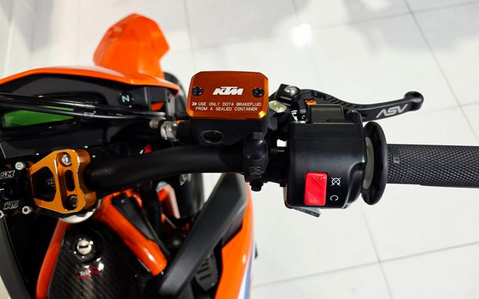 2023 KTM 690 SMC R