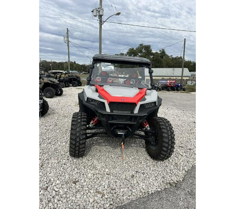 2025 Polaris® General XP 1000 Sport