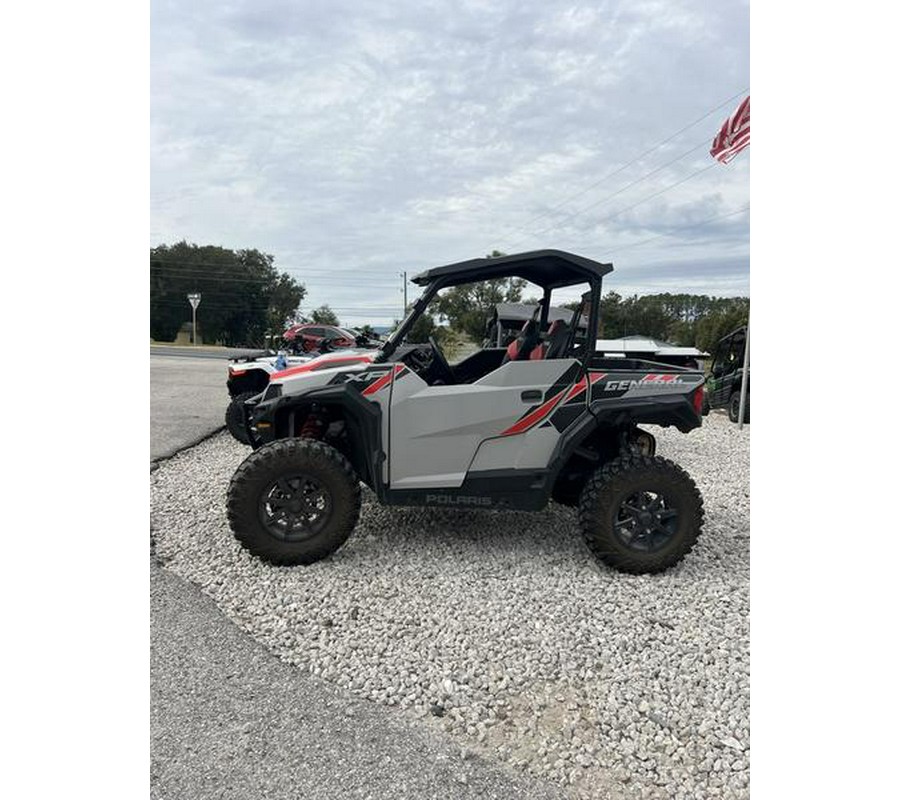 2025 Polaris® General XP 1000 Sport