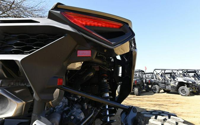 2026 Can-Am Maverick R MAX X Rc