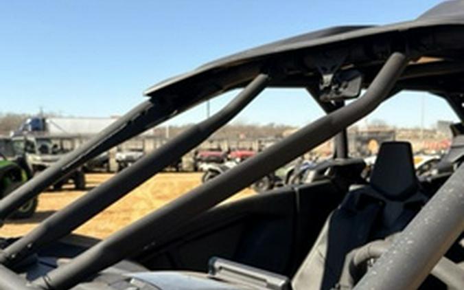 2026 Can-Am Maverick R MAX X Rc