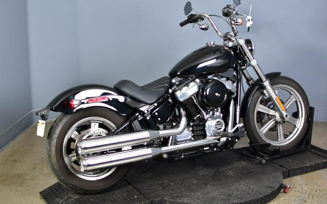 2022 Harley-Davidson Softail Standard