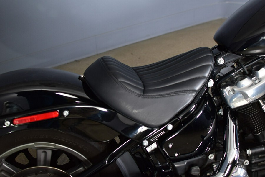 2022 Harley-Davidson Softail Standard