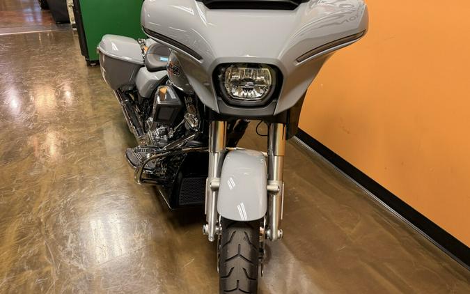 FLHX 2026 Street Glide®