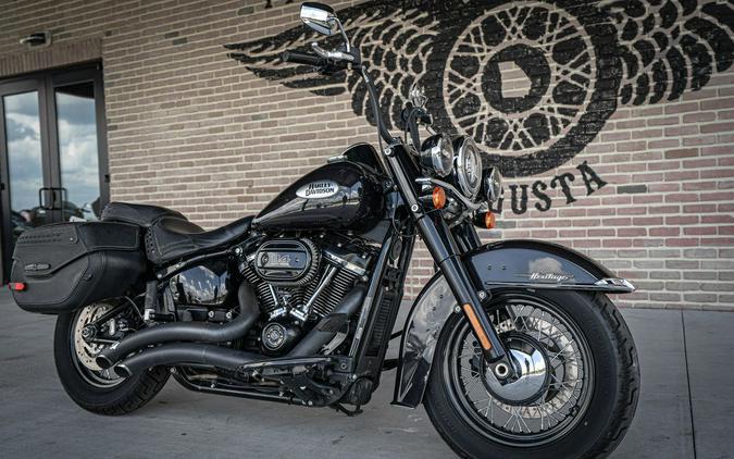 2021 Harley-Davidson® FLHCS - Heritage Classic 114