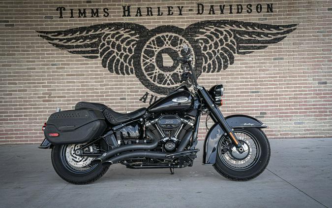 2021 Harley-Davidson® FLHCS - Heritage Classic 114