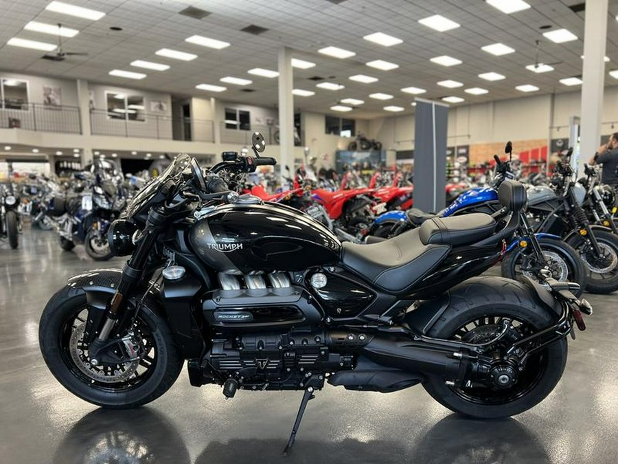 2022 Triumph Rocket 3 GT Triple Black Sapphire Black Silver Ice