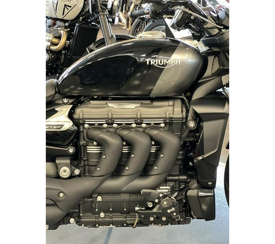 2022 Triumph Rocket 3 GT Triple Black Sapphire Black Silver Ice