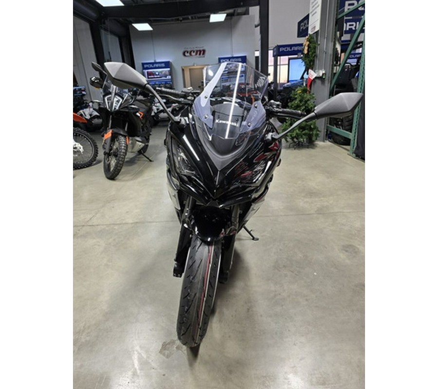 2025 Kawasaki Ninja 1100SX ABS